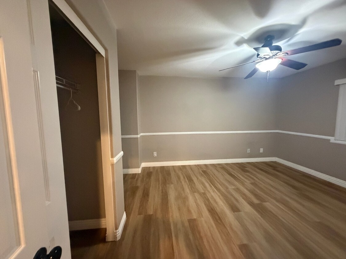 Building Photo - 13895 Peach Grove Ln