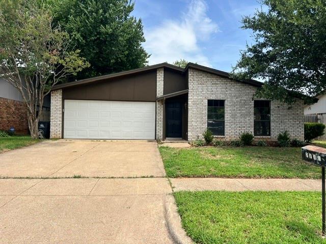 Foto del edificio - 2711 Treeview Dr