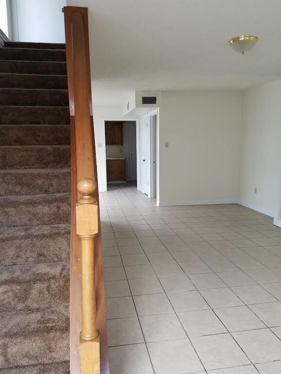 Foto del edificio - 116 Oak Ridge Ave