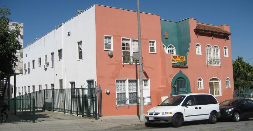 Foto principal - 923 S Park View St
