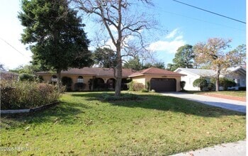 Building Photo - 12352 Toucan Dr