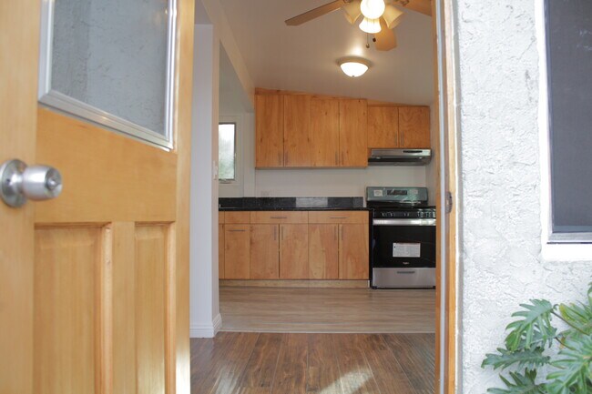 Foto del edificio - 5226 Range View Ave