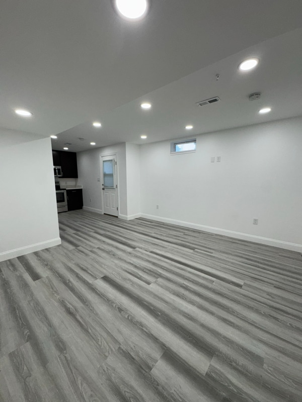 Building Photo - 8611 Lonicera Ct