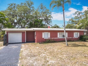 Building Photo - 1590 Hilldale Rd
