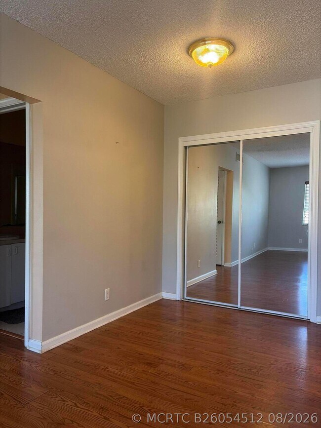 Building Photo - 5800 NE 22nd Way