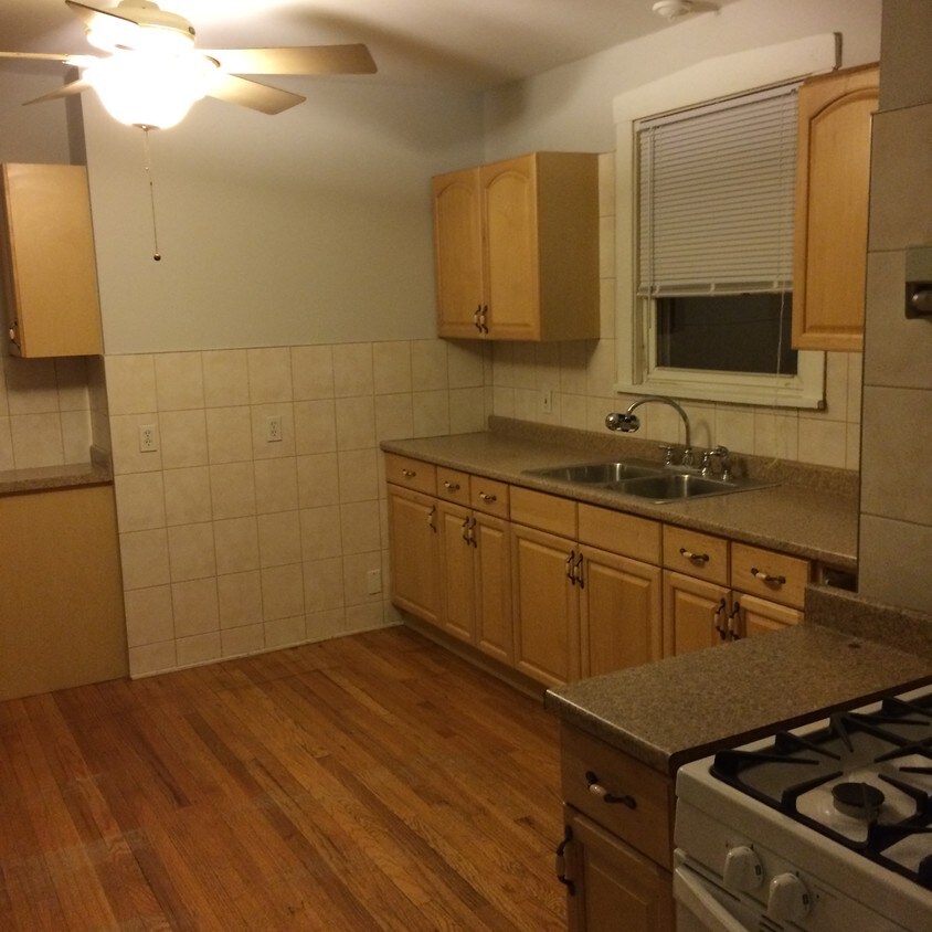 5717 Dempster St, Morton Grove, IL 60053 Apartments Morton Grove, IL