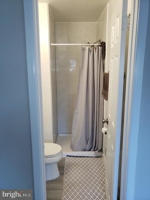 Primary Photo - 11101 Weatherburn Pl