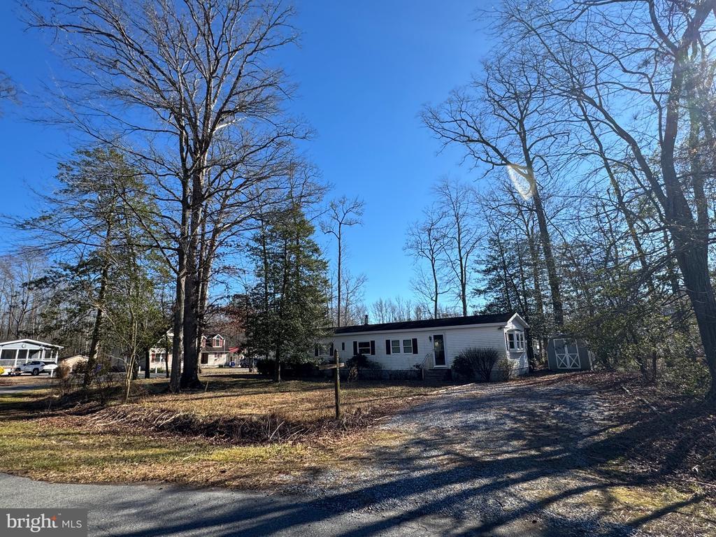 Building Photo - 37145 E Whitetail Dr