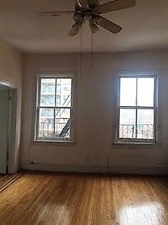 Primary Photo - 76 Henry St