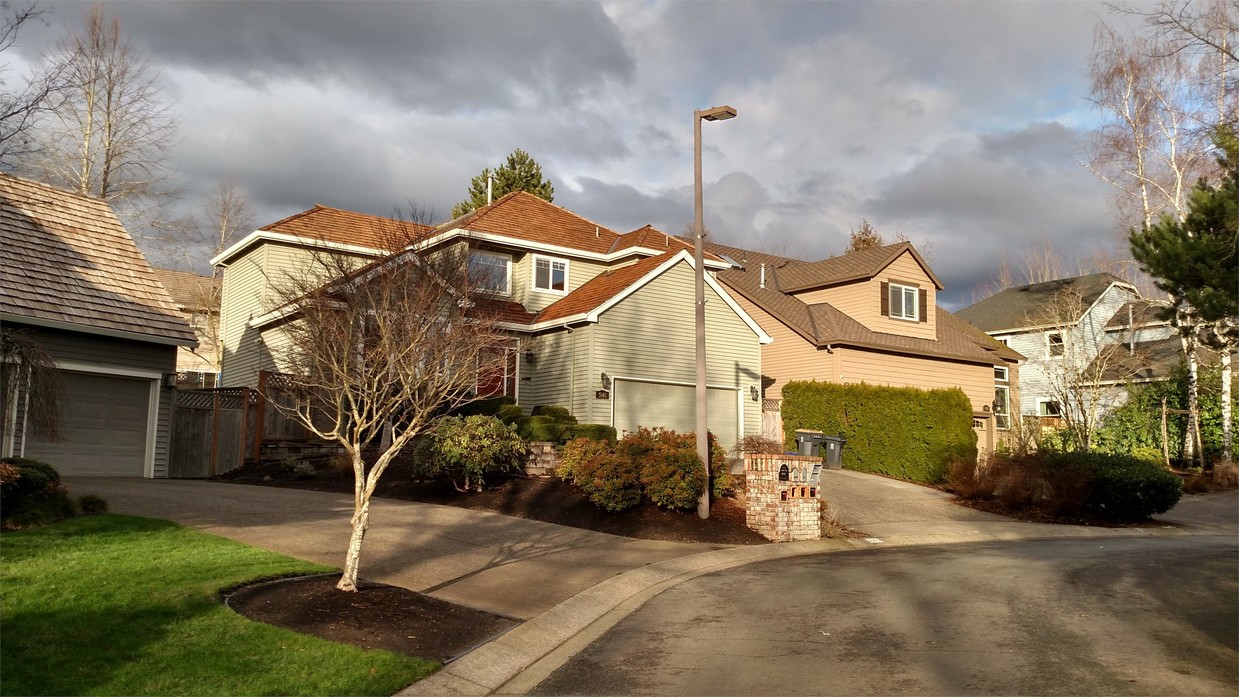 Primary Photo - 5045 Greensborough Ct