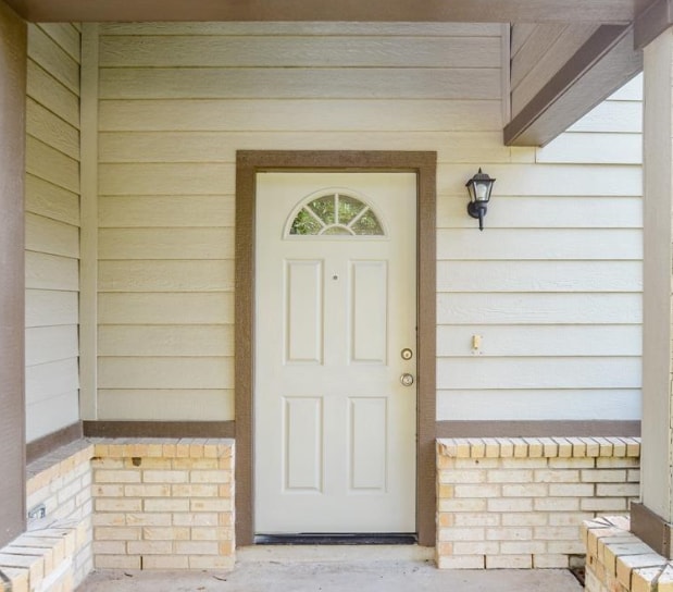 Photo - 718 Pine Lodge Dr House