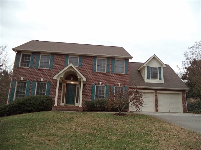 Primary Photo - 1517 Autumn Ridge Drive