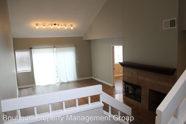 Building Photo - 3 br, 2.5 bath House - 63 Willowood