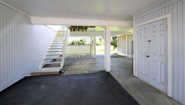 Building Photo - 803 Calico Jack Cove