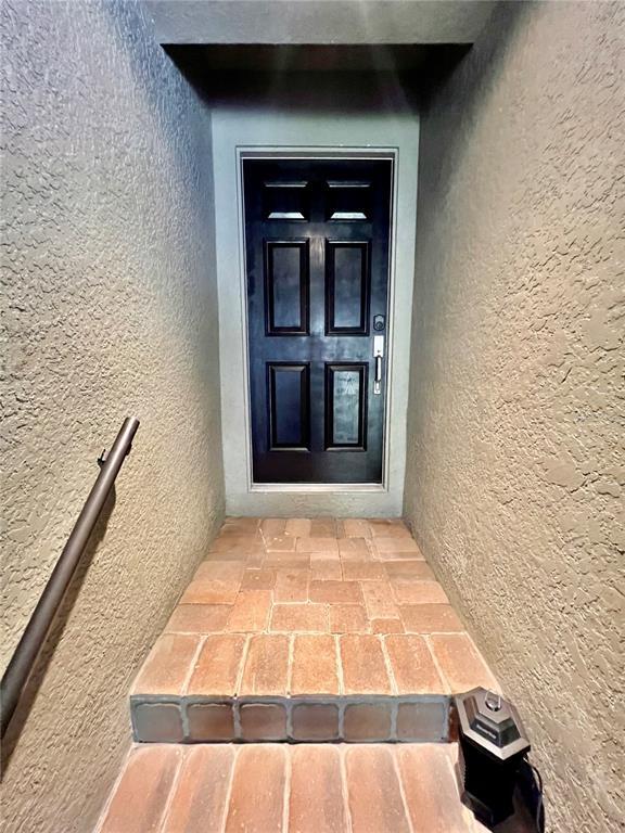 Foto del edificio - 9622 Bay Grove Ln