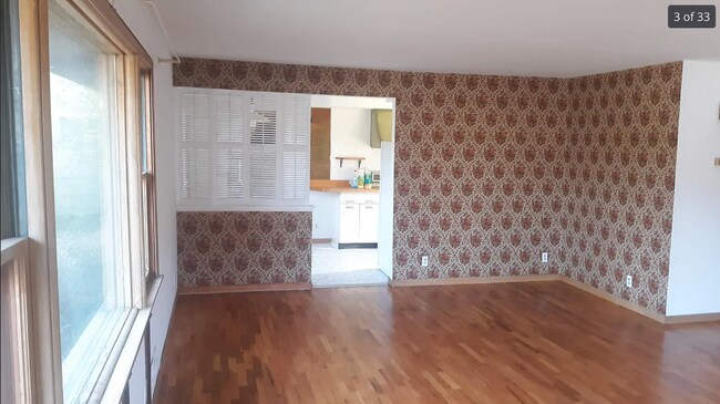 Foto del edificio - Beautiful Spacious 3bedroom/2bathroom House