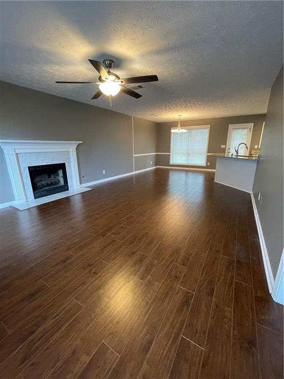 Building Photo - 595 Allen Lake Ln