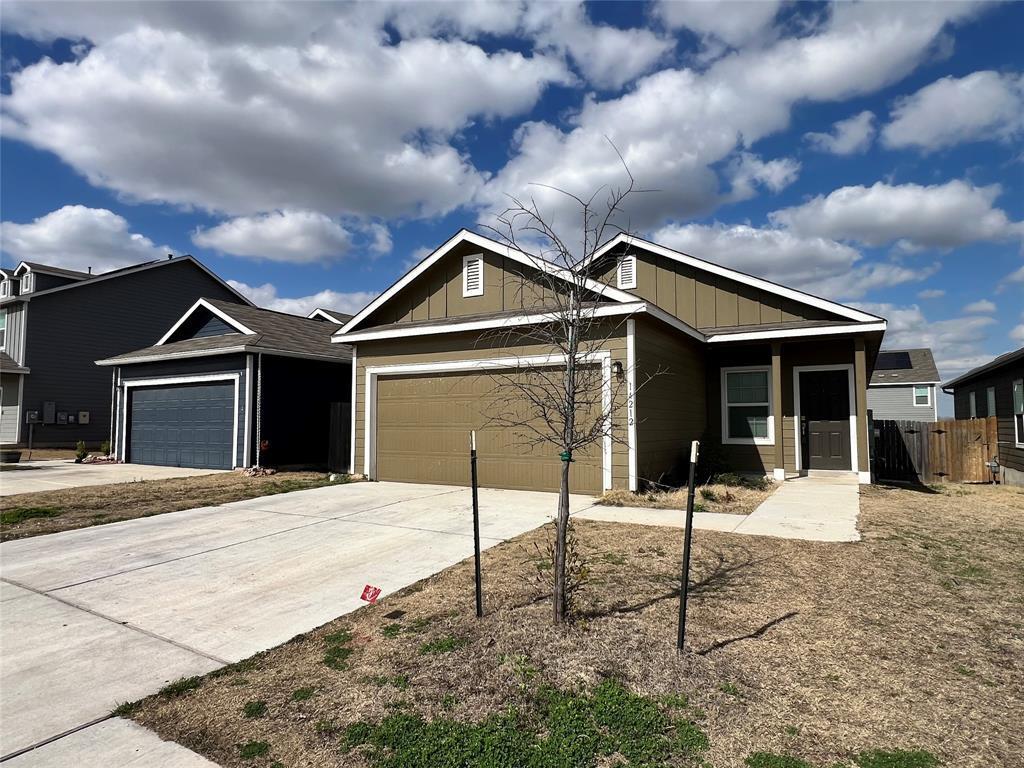 Foto principal - 14212 Lyndora Ln