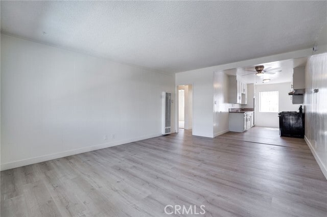 Foto del edificio - 3430 Elm Ave