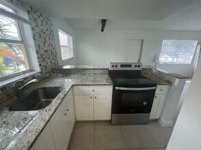 Building Photo - 7941 SW 10th St