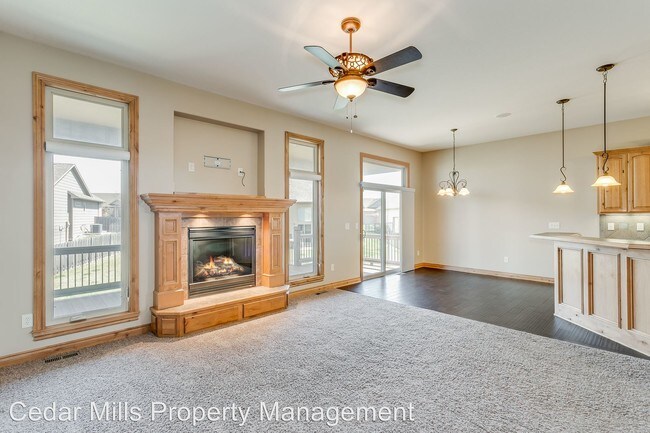 Building Photo - 4 br, 3 bath House - 1050 Beau Jardin