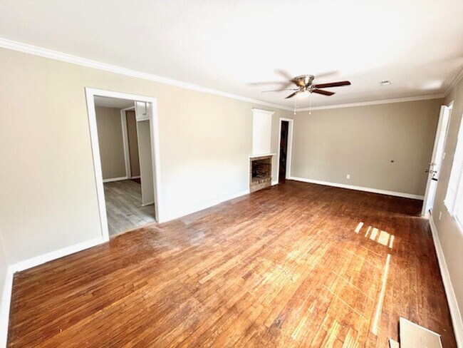 Foto del edificio - Move-In Special $500 off first month!! Coming Soon-4/15/26.