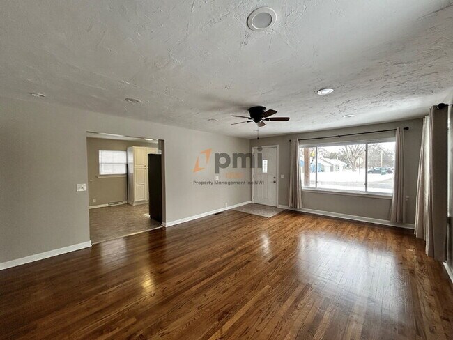 Foto del edificio - 758 Hope St