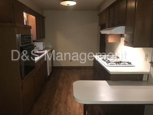 Foto del edificio - 204 E 30th St