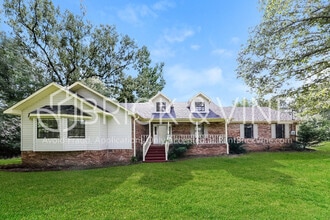 Building Photo - 6425 Woodberry Ln