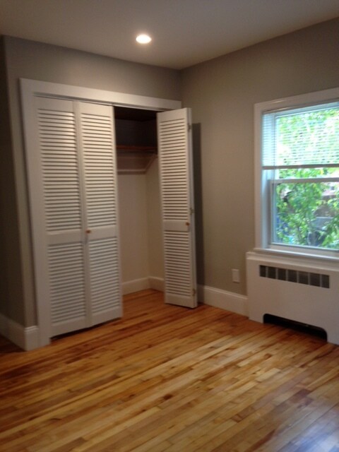 Primary Photo - 8 Brook St