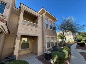 Building Photo - 10550 W Alexander Rd