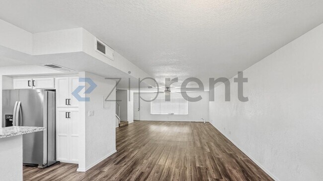 Foto del edificio - 5188 E Ashlan Ave