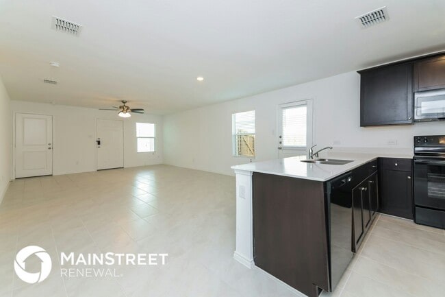 Building Photo - 5821 Rockrose Ln