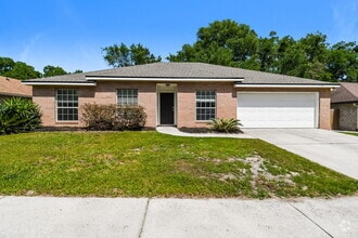 Building Photo - 1234 Summerfield Ct