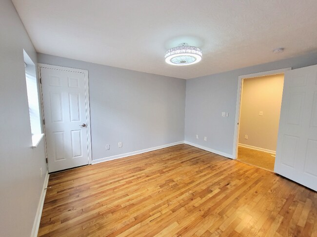 Foto del edificio - 7505 Greenland Pl