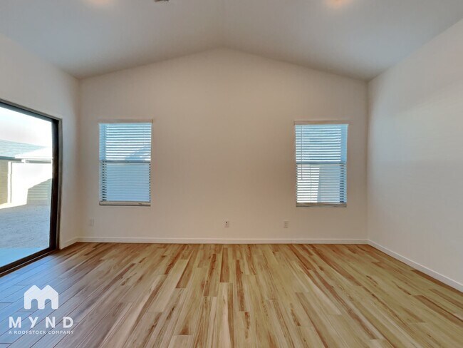 Foto del edificio - 7918 N 79th Ave