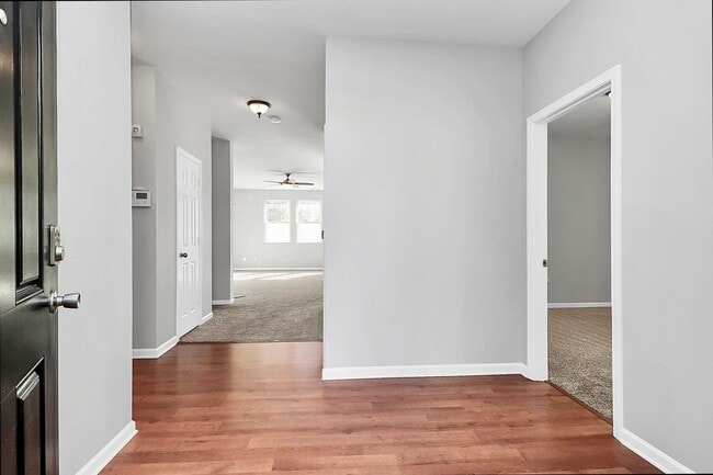 Building Photo - Well Maintained Ranch for RENT