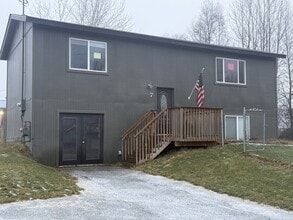 Building Photo - 427 N Gulkana St