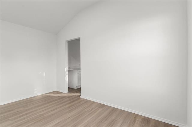Foto del edificio - 1302 W Tarrant Rd