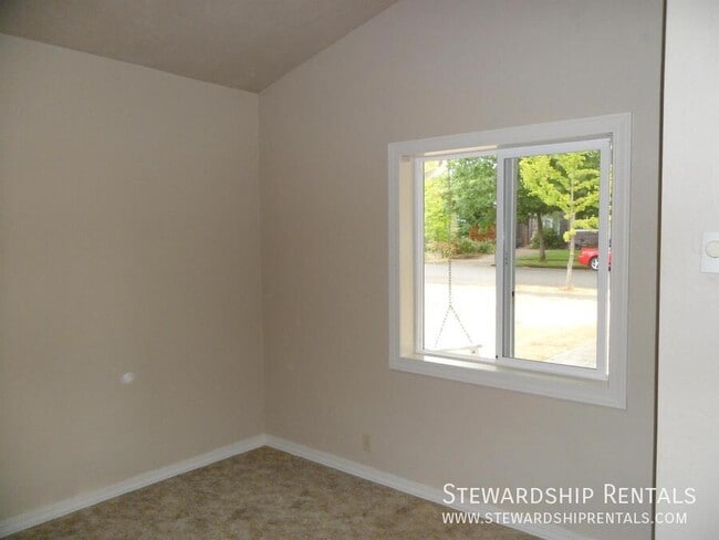 Foto del edificio - 2774 Kincaid St