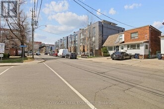 Building Photo - 370 Wallace Ave