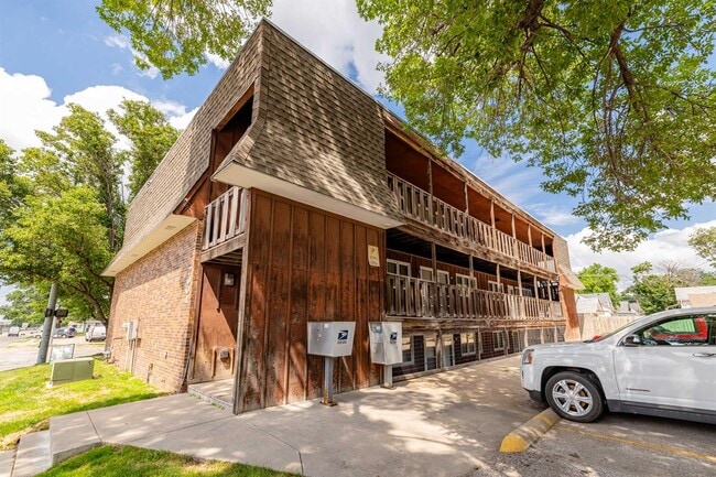 Building Photo - 7001 Havelock Ave