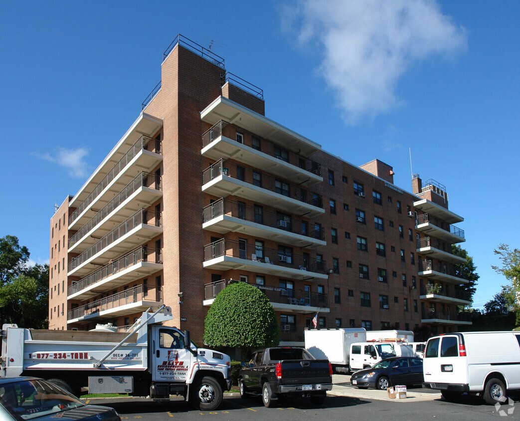 Foto del edificio - Port Chester Apartments