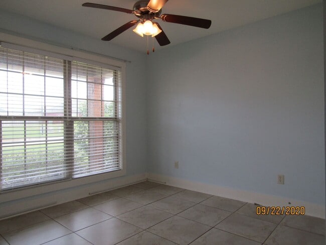 Foto del edificio - Legacy Farms!