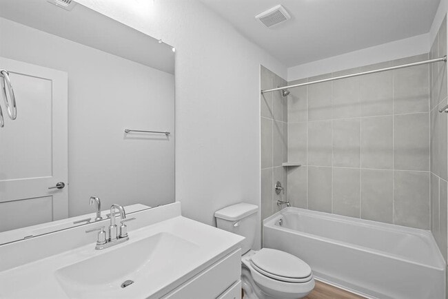 Building Photo - 562 Bluebell Maiden Ct