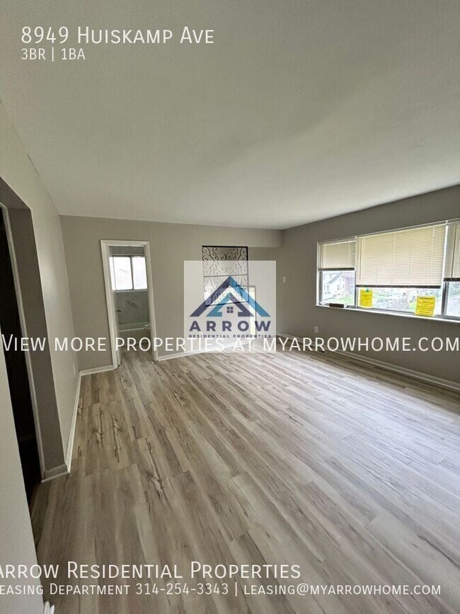 Foto del edificio - 8949 Huiskamp Ave