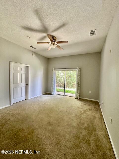 Foto del edificio - 7920 Merrill Rd
