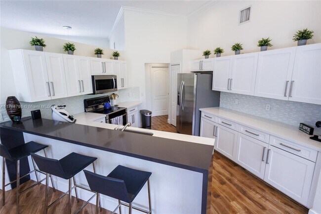 Building Photo - 280 Landings Blvd