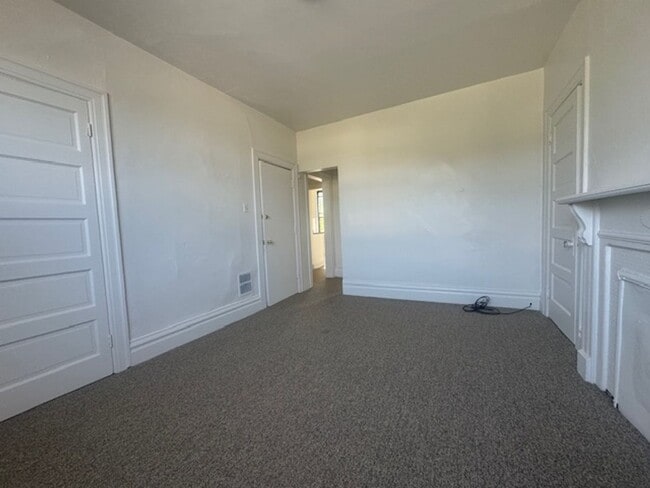 Foto del edificio - 5106 Baum Blvd