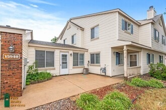 Building Photo - 15940 Granada Ave